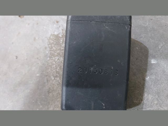 bontott KIA CEED Jobb hátsó Biztonsági Öv Csat