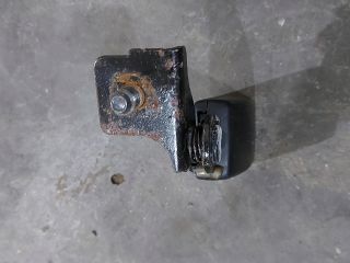 bontott KIA CEED Jobb hátsó Biztonsági Öv Csat