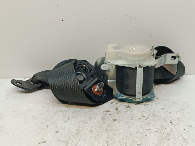 bontott KIA CEED Jobb hátsó Biztonsági Öv