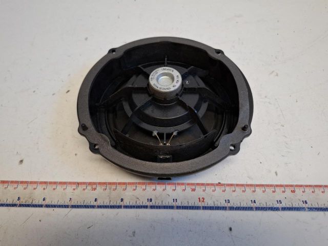 bontott KIA CEED Jobb hátsó Hangszóró