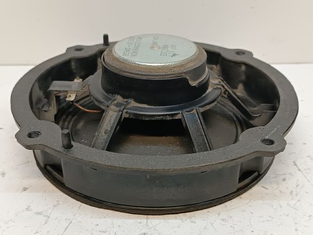 bontott KIA CEED Jobb hátsó Hangszóró