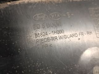 bontott KIA CEED Jobb hátsó Hátsó Dobbetét (Kerékjárati, Műanyag)