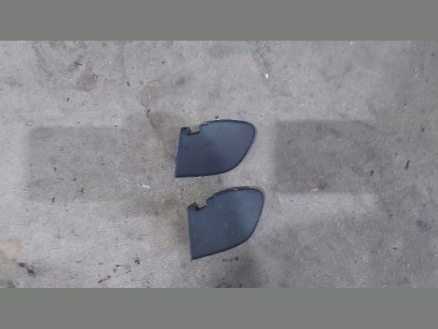 bontott KIA CEED Jobb hátsó Kilincs Burkolat