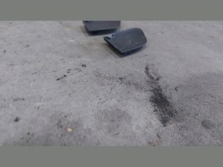 bontott KIA CEED Jobb hátsó Kilincs Burkolat