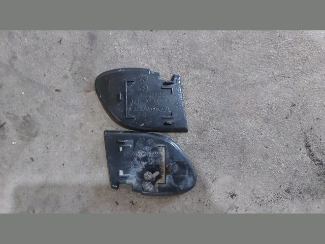 bontott KIA CEED Jobb hátsó Kilincs Burkolat