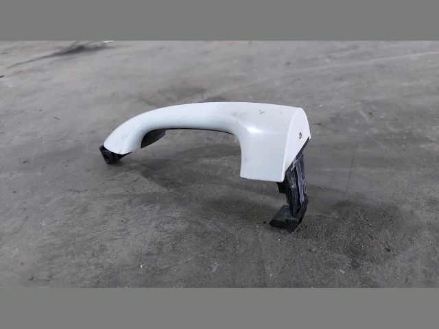 bontott KIA CEED Jobb hátsó Külső Kilincs