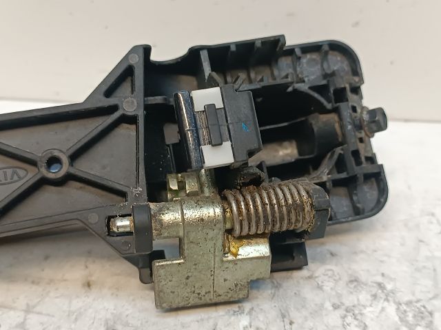 bontott KIA CEED Jobb hátsó Külső Kilincs