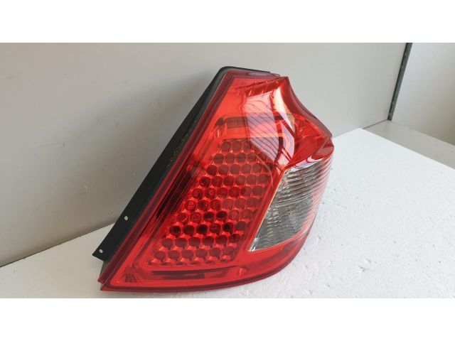 bontott KIA CEED Jobb Hátsó Lámpa