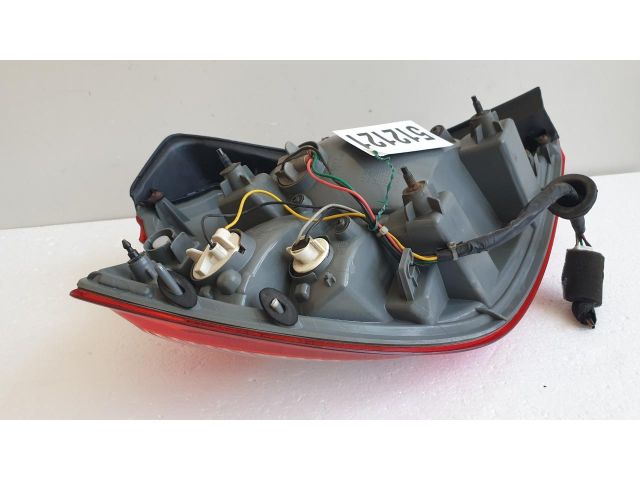 bontott KIA CEED Jobb Hátsó Lámpa