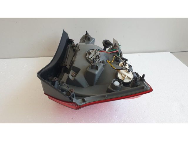 bontott KIA CEED Jobb Hátsó Lámpa