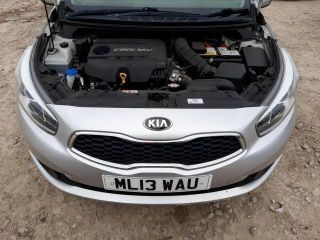 bontott KIA CEED Jobb hátsó Lökhárító Tartó (Műanyag)