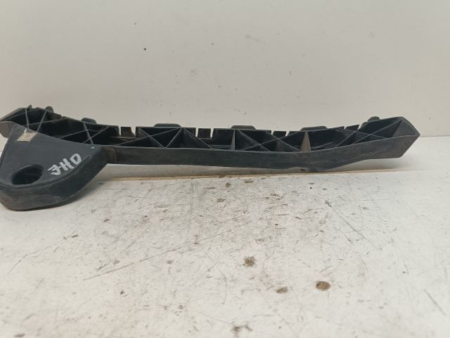 bontott KIA CEED Jobb hátsó Oldal Lökhárító Tartó (Műanyag)