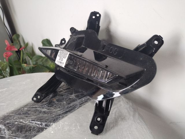 bontott KIA CEED Jobb Ködfényszóró