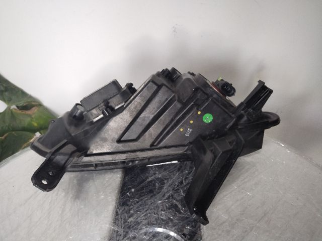 bontott KIA CEED Jobb Ködfényszóró