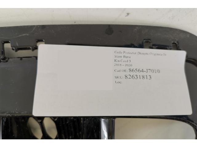 bontott KIA CEED Jobb Ködlámpa Rács