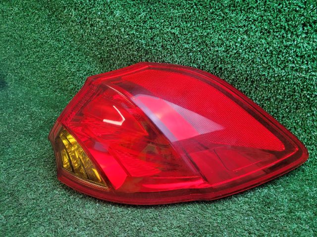 bontott KIA CEED Jobb Külső Hátsó Lámpa