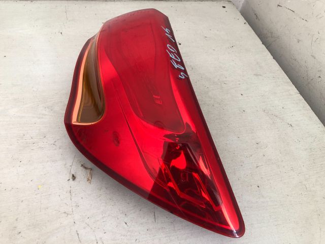 bontott KIA CEED Jobb Külső Hátsó Lámpa