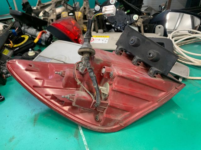 bontott KIA CEED Jobb Külső Hátsó Lámpa