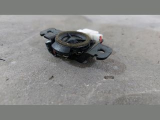 bontott KIA CEED Jobb Műszerfal Hangszóró