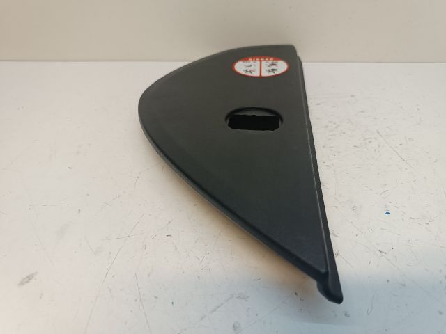 bontott KIA CEED Jobb Műszerfal Oldalkárpit