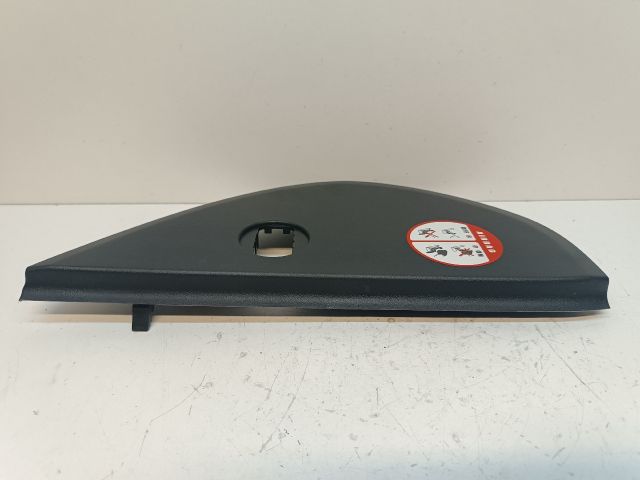 bontott KIA CEED Jobb Műszerfal Oldalkárpit