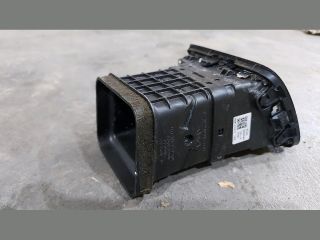 bontott KIA CEED Jobb Szellőző