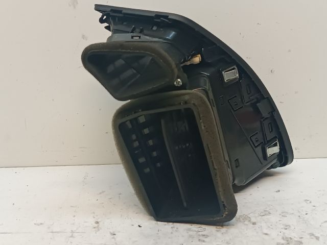 bontott KIA CEED Jobb Szellőző