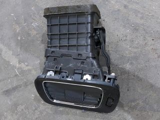 bontott KIA CEED Jobb Szellőző