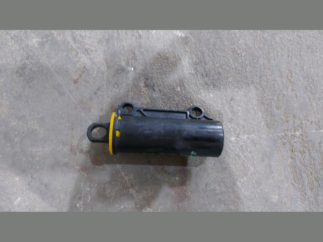 bontott KIA CEED Kesztyűtartó Ajtó Gázrugós Kitámasztó Teleszkóp