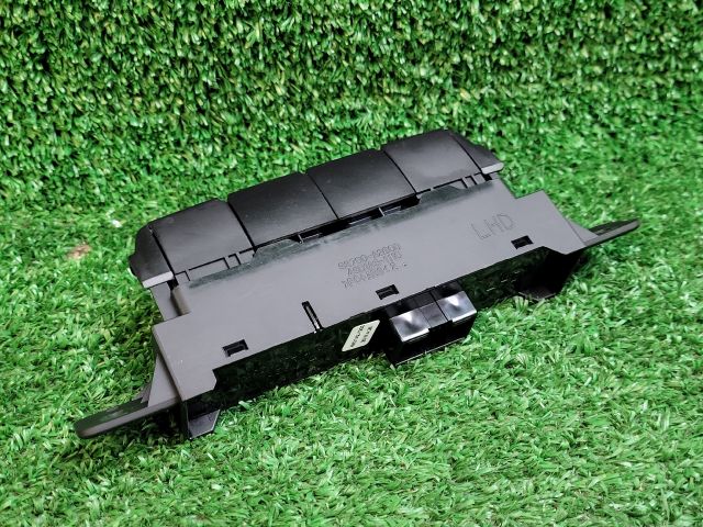 bontott KIA CEED Kipörgésgátló Kapcsoló