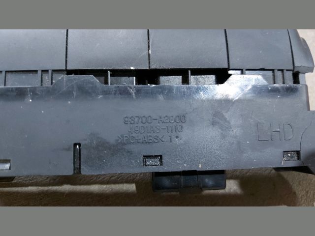 bontott KIA CEED Kipörgésgátló Kapcsoló