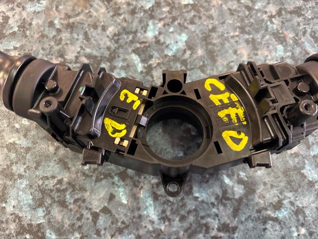 bontott KIA CEED Komplett Kormánykapcsoló (Bajuszkapcsoló)