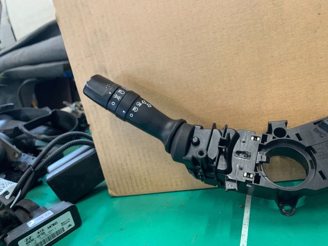 bontott KIA CEED Komplett Kormánykapcsoló (Bajuszkapcsoló)