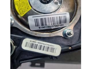 bontott KIA CEED Kormánylégzsák