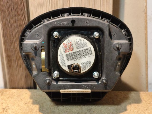 bontott KIA CEED Kormánylégzsák