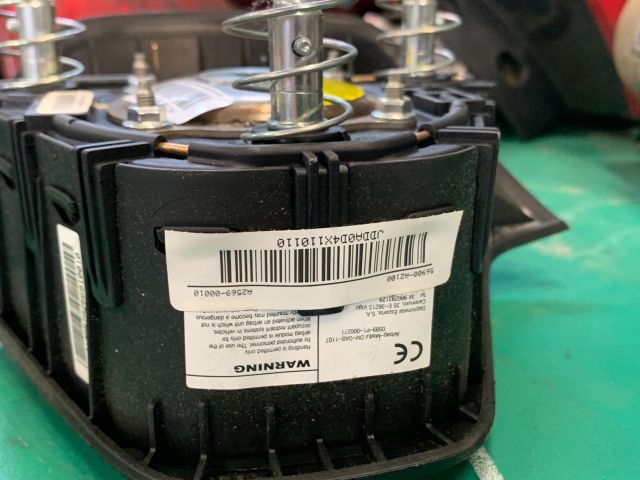 bontott KIA CEED Kormánylégzsák