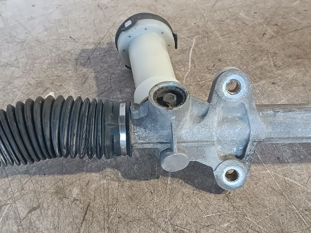 bontott KIA CEED Kormánymű Nem szervós