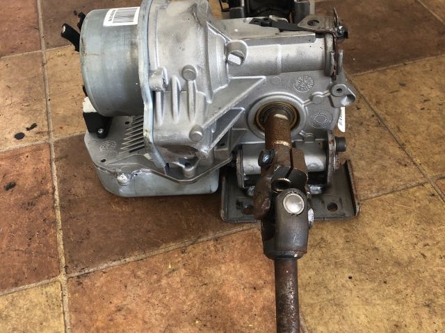 bontott KIA CEED Kormányoszlop