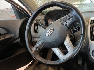 bontott KIA CEED Középkonzol Keret