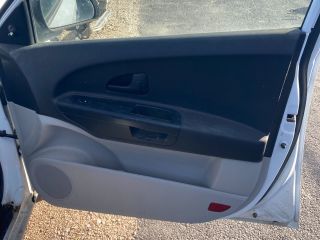 bontott KIA CEED Középkonzol Keret