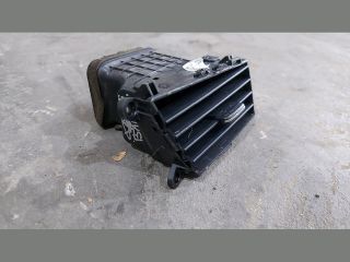 bontott KIA CEED Középső Bal Szellőző