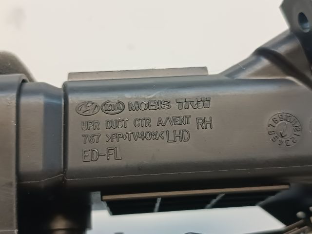 bontott KIA CEED Középső Jobb Szellőző