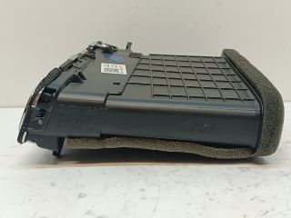 bontott KIA CEED Középső Jobb Szellőző