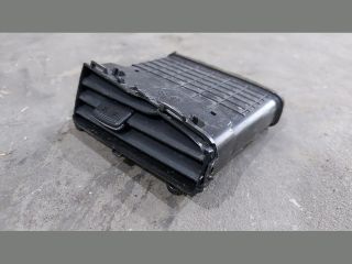 bontott KIA CEED Középső Jobb Szellőző