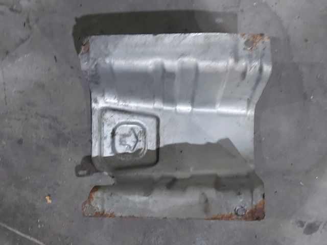 bontott KIA CEED Középső Kipufogó Dob Hővédő Lemez