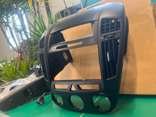 bontott KIA CEED Középső Szellőző