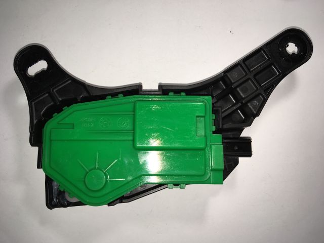 bontott KIA CEED Központizár Motor Csomagtérajtó