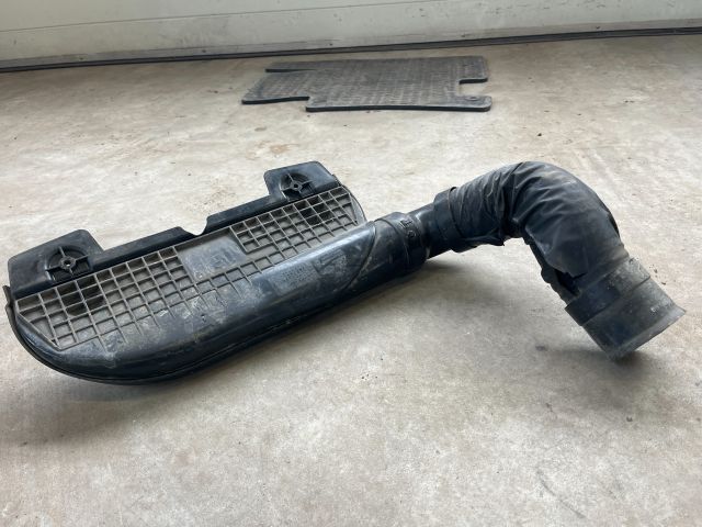 bontott KIA CEED Légbeömlő