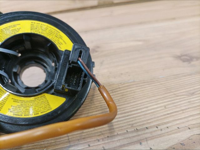 bontott KIA CEED Légzsák Átvezető Szalagkábel