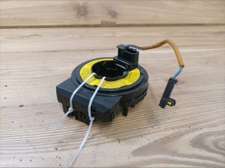 bontott KIA CEED Légzsák Átvezető Szalagkábel